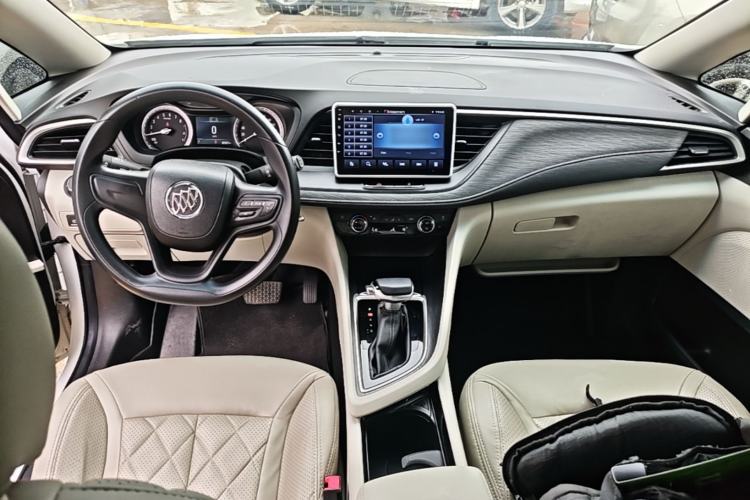 Used Buick GL6 2018 18T 6-Seater Elite Model
