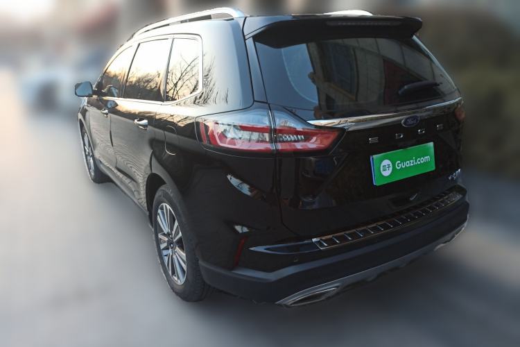 Used Ford Edge 2021 PLUS EcoBoost 245 Two-Wheel-Drive Platinum Edition 5 Seats