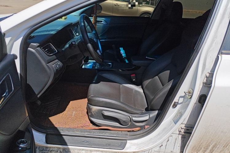 Used Hyundai Mistra 2014 1.8L Automatic Smart GLS
