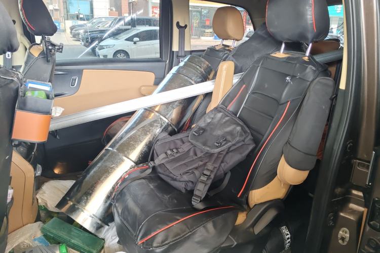 Used Huasong 7 2015 2.0T Automatic Luxury Model Left Rear Seat