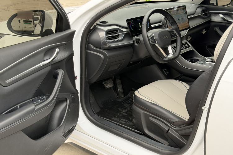 Used BYD Destroyer 05 2024 HONOR Edition DM-i 55KM Luxury Model