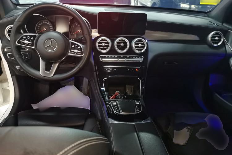 Used Mercedes-Benz GLC 2020 GLC 260 L 4MATIC Dynamic Model
