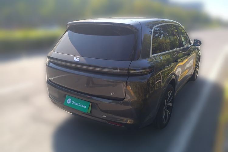 Used Li Auto L8 2023 Air model
