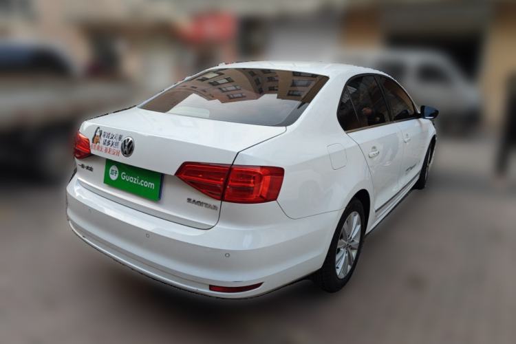 Used Volkswagen Sagitar 2015 1.6L Automatic Comfort Model Rear Right 45 Deg