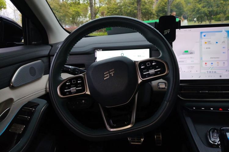 Used JETOUR Shanhai L9 2024 1.5TD 2DHT Pro 7-Seater