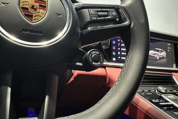 Used Porsche Panamera 2023 Panamera 2.9T Interior 8