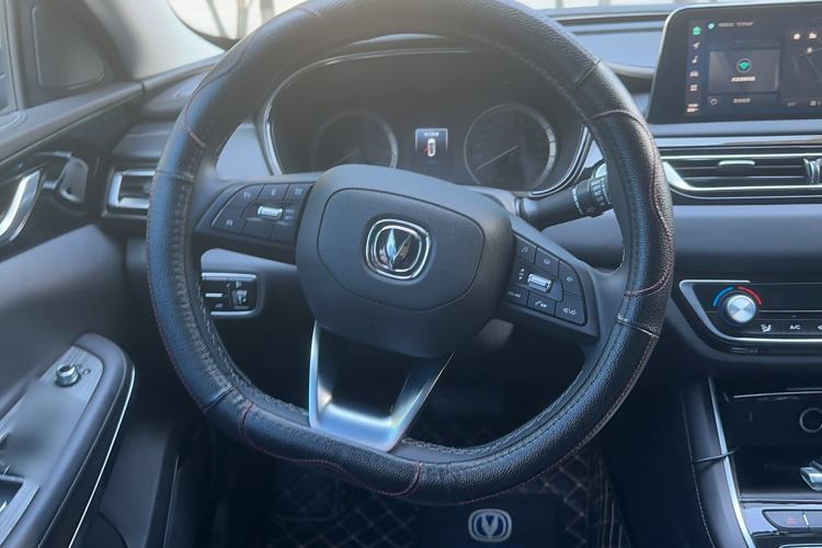 Used CHANGAN Ruicheng CC 2022 Blue Whale Edition 1.5T DCT Elite Model Steering Wheel
