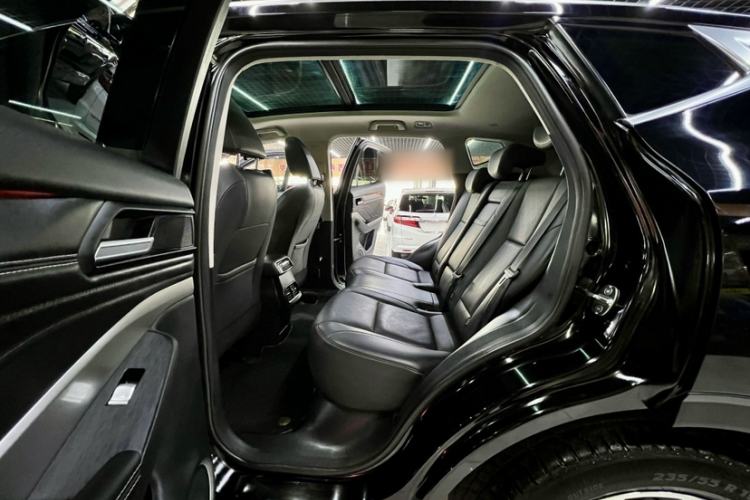 Used Wey VV6 2021 2.0T Two-Wheel Drive Smart Plus
