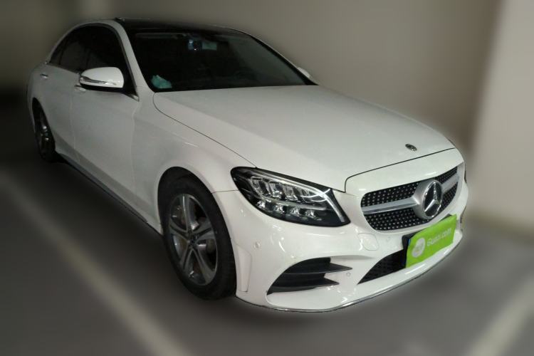 Used Mercedes-Benz C-Class 2020 Restyled C 260 L Sport Edition Front Right 45 Deg