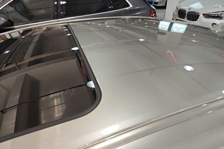 Used Lexus ES 2020 300h Premier Edition
