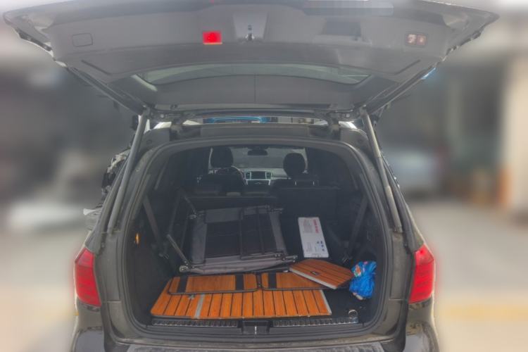 Used Mercedes-Benz GL-Class 2014 GL 350 CDI 4MATIC Trunk