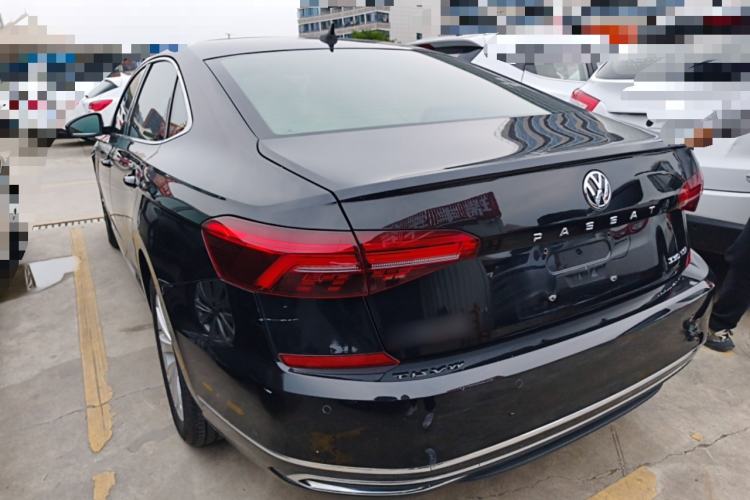 Used Volkswagen Passat 2020 330TSI Elite Edition China VI
