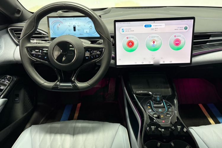 Used BYD Seal 2022 700 km Long-Range Rear-Wheel-Drive Version