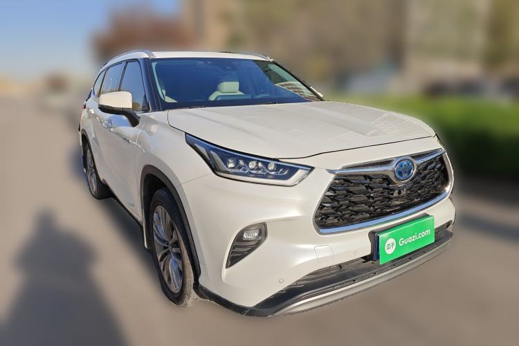 Used Toyota Highlander 2022 Dual-Engine 2.5L Four-Wheel Drive Supreme Edition 7-Seater Front Right 45 Deg