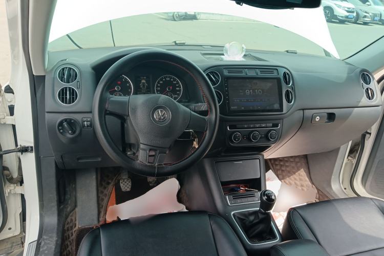 Used Volkswagen Tiguan 2015 1.4TSI Manual Two-Wheel Drive BlueMotion Edition
