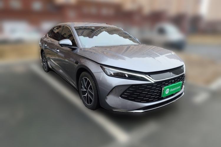 Used BYD Qin L 2025 DM-i Smart Drive 120KM Leading Model Front Right 45 Deg