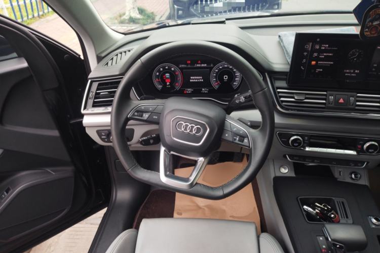 Used Audi Q5L 2023 40T Fashionable and Dynamic Edition