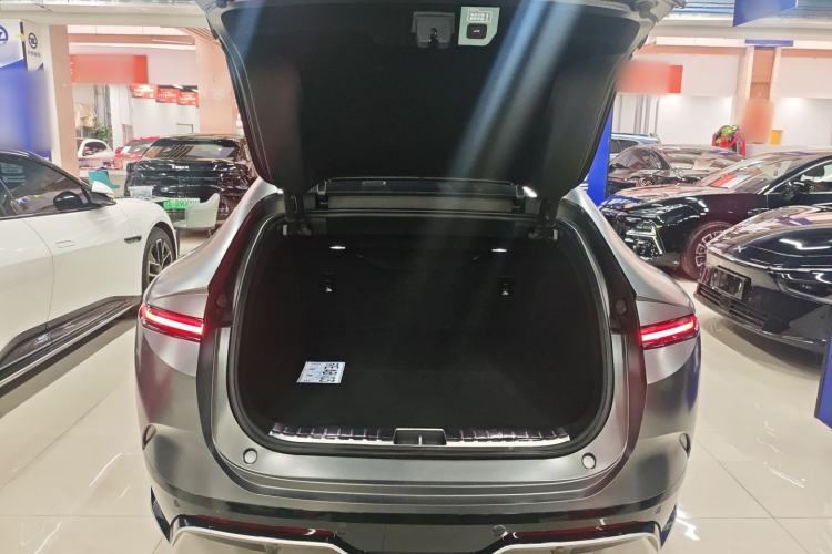 Used Avatr 12 2023 650 Three-Laser Four-Wheel Drive GT Version