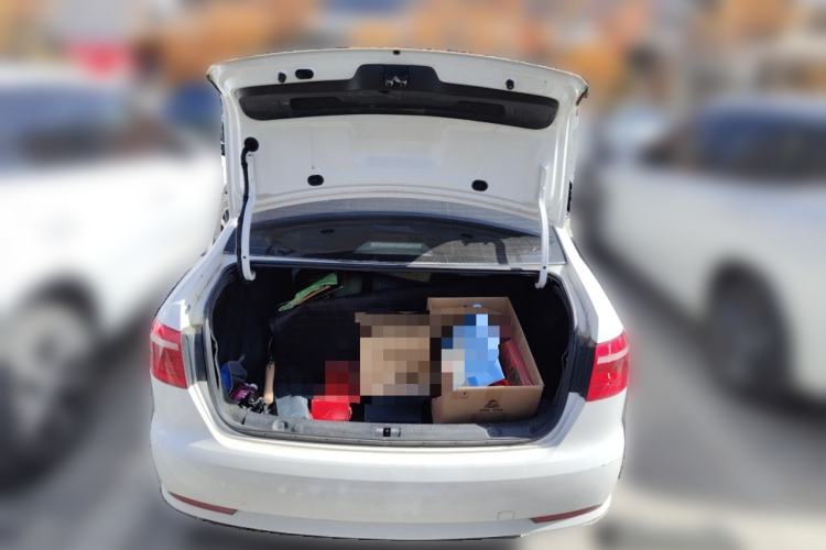 Used Volkswagen Lavida 2013 Revised Classic 1.6L Automatic Fashion Edition