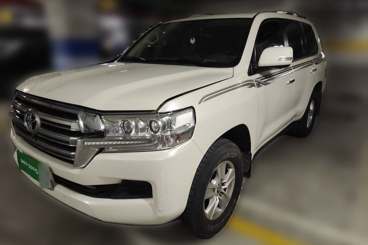 Used Toyota Land Cruiser 2016 4.0L Automatic GX-R Front Left 45 Deg