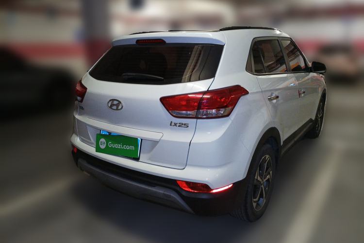 Used Hyundai ix25 2017 1.6L Automatic Smart Version Rear Right 45 Deg