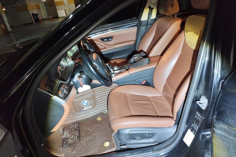 Used BMW 5 Series 2014 528Li Leading Model Left Front Seat