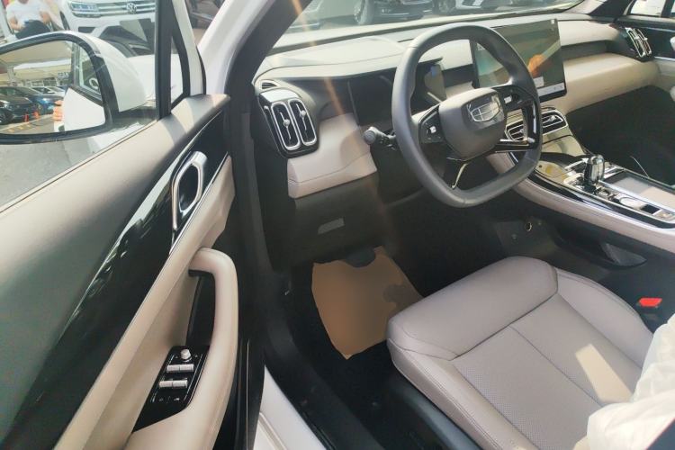 Used Geely Auto FX11 2025 4th Generation 1.5TD DCT – The Start
