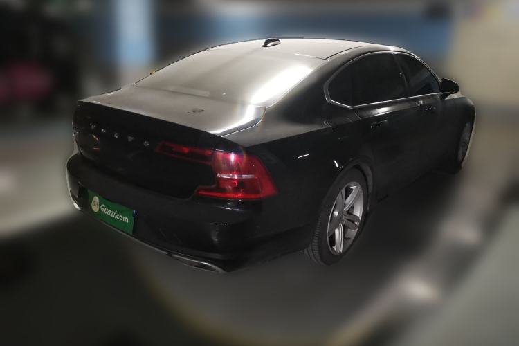 Used Volvo S90 2018 T4 Zhiyuan Edition