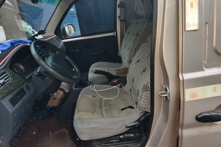 Used Jinbei Hiace X30 2021 1.5L Wealthy Van China VI Standard SWC15M Left Front Seat