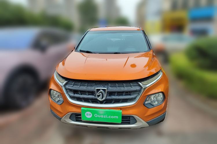 Used Baojun 510 2017 1.5L manual Comfort trim