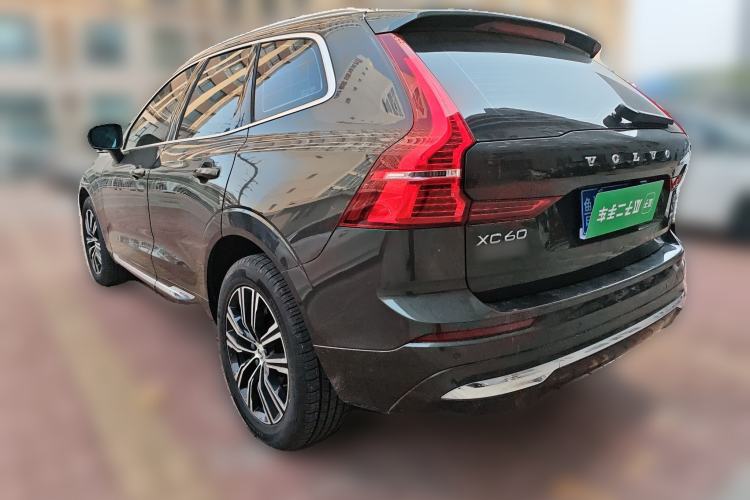 Used Volvo XC60 2021 T5 4x4 Smart Luxury Edition