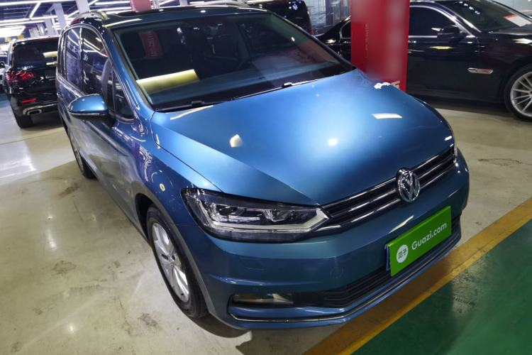 Used Volkswagen Touran 2016 Volkswagen Touran L 280TSI DSG Comfort Edition
