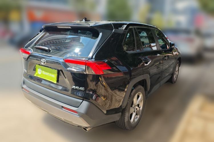 Used Toyota RAV4 2021 2.0L CVT Two-Wheel Drive Fashion PLUS Edition