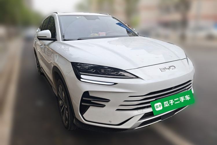 Used BYD Song PLUS New Energy 2025 DM-i 112KM Prestige Model Front Right 45 Deg