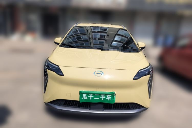 Used AION Y 2023 Younger Front