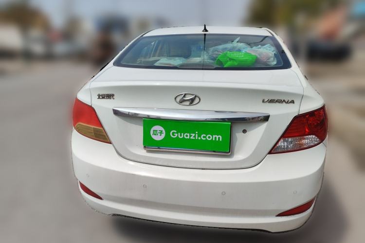 Used Hyundai Verna (older generation) 2010 Sedan 1.4L Manual Comfort GS Rear