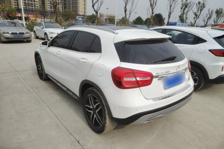 Used Mercedes-Benz GLA 2015 GLA 200 Fashion Model
