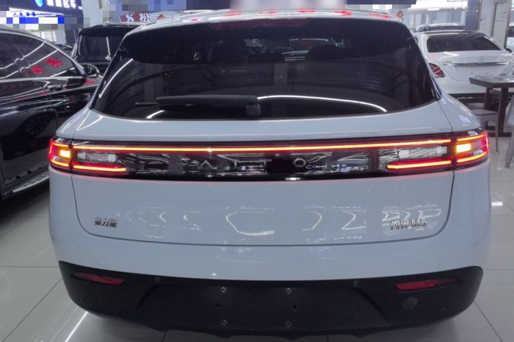 Used Hima AITO M5 2022 Extended-Range Four-Wheel Drive Performance Version
