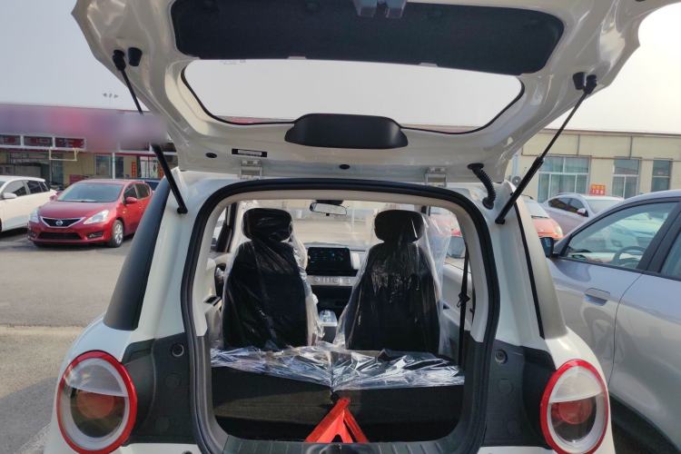 Used CHANGAN NEVO Lumin 2026 Model Treasure Edition 205km Passionate Beige Ningde
