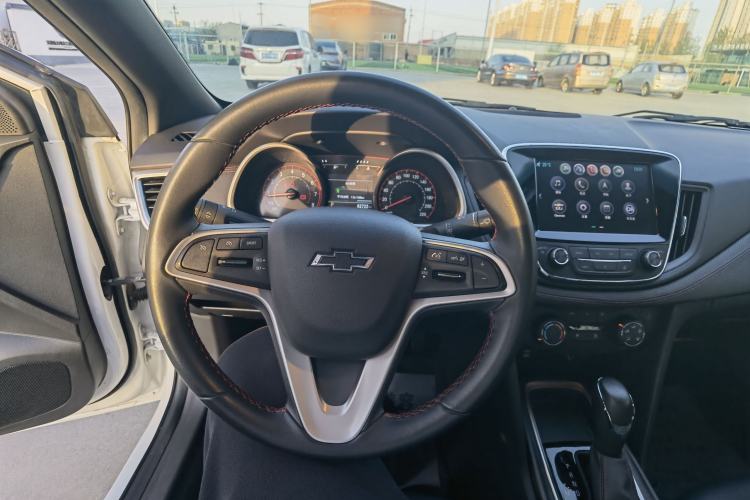 Used Chevrolet Monza 2019 RS 330T Automatic Comfort Edition China VI Standard Interior 6