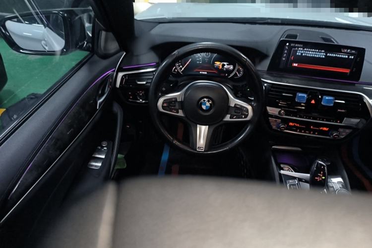 Used BMW 5 Series 2018 525Li M Sport Package
