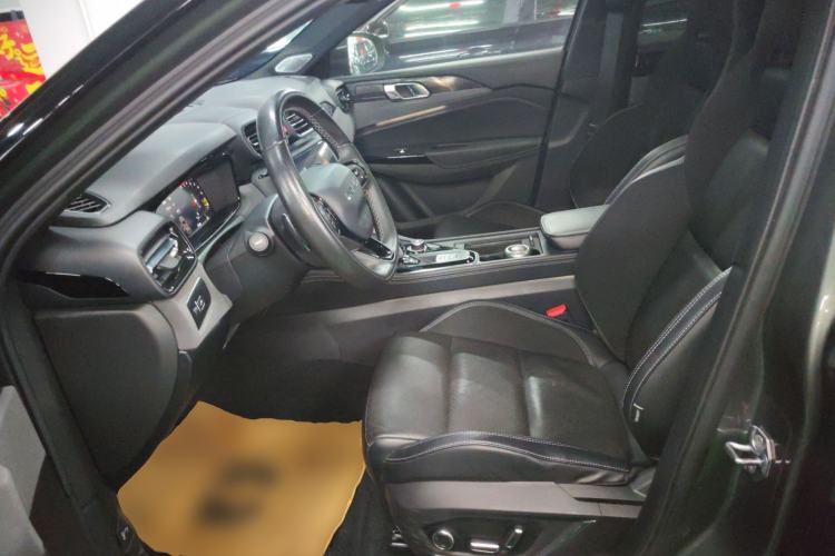 Used Lynk & Co 02 Hatchback 2022 2.0TD Pro
