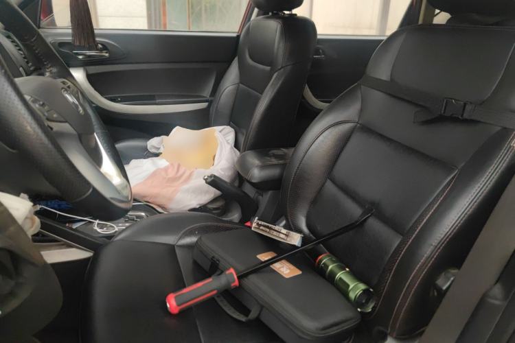 Used CHANGAN CS35 2015 1.6L Automatic Prestige Model China IV Standard
