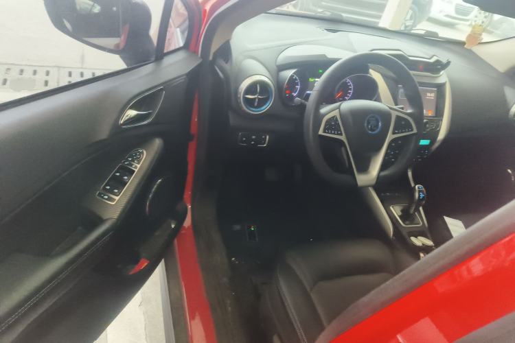 Used BYD Yuan New Energy 2018 EV360 Smart Connect Cool Edition Driver Seat