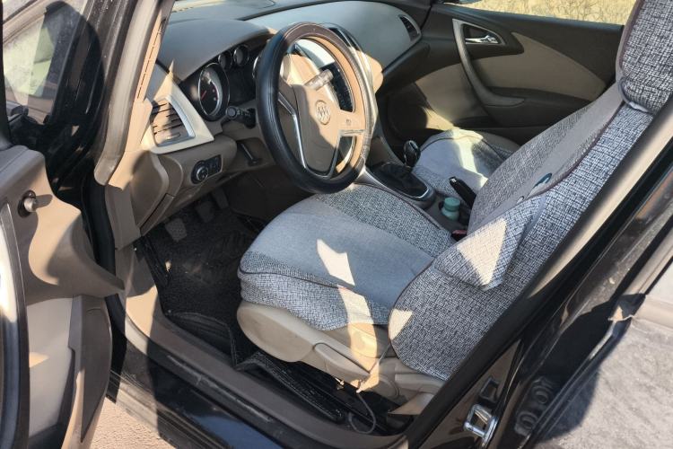 Used Buick GT 2013 GT 1.6L Manual Entry-Level Model