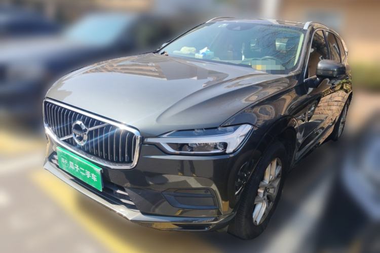 Used Volvo XC60 2019 T5 4x4 Smart Edition China V Standard
