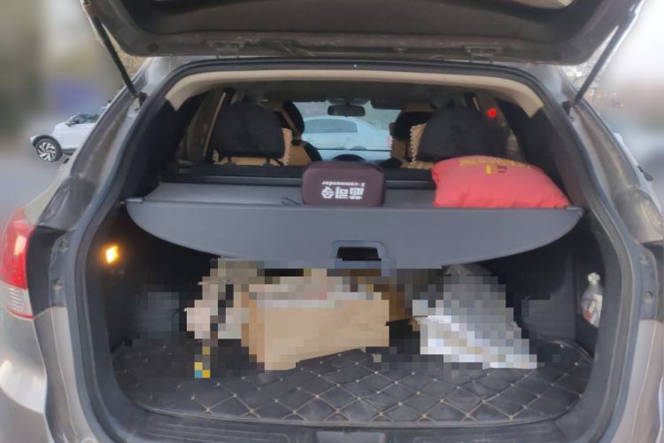 Used Hyundai ix35 2013 2.0L Automatic Two-Wheel Drive Smart GLS China IV Standard