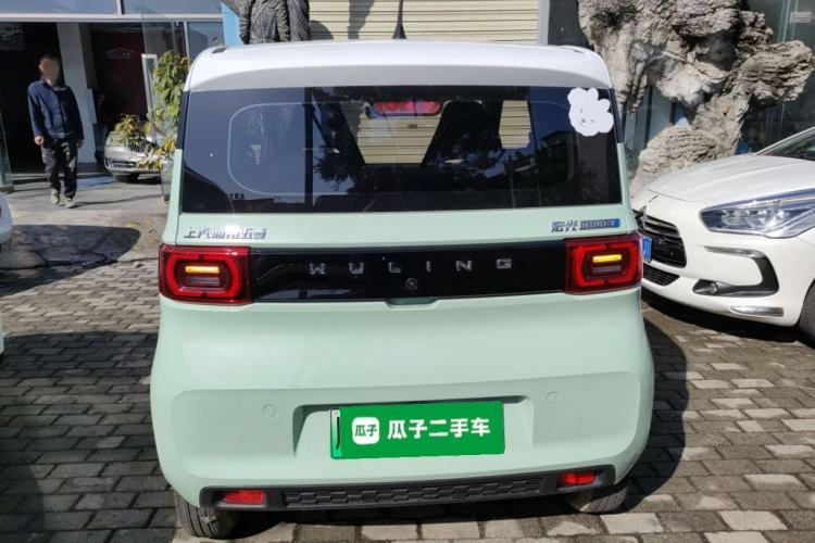Used Wuling Hongguang MINIEV 2021 Macaron Fashion Model Lithium Iron Phosphate Rear