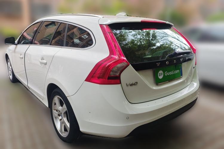 Used Volvo V60 2013 T5 Smart Edition Rear Left 45 Deg