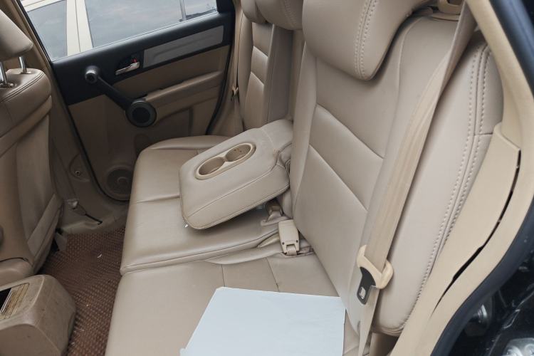 Used Honda CR-V 2010 2.0L automatic two-wheel drive urban version Left Rear Seat